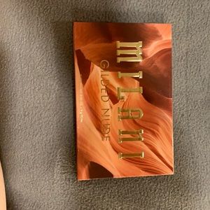 NEW Milani Gilded Nude eyeshadow palette